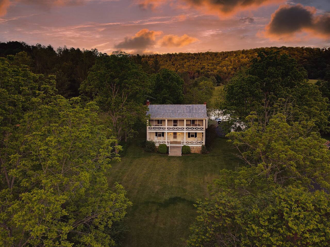 Jump View Farm — exterior view